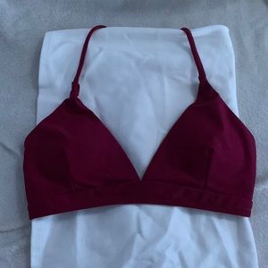 Cute bikini top, adjustable ties, padded, good quality